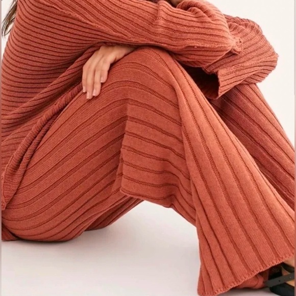 Free People Imogene Sweater Set In Salmon Rust - Picture 3 of 15